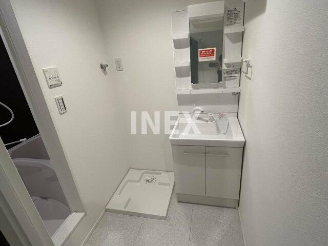 相模原市南区南台３丁目のアパートの洗面所