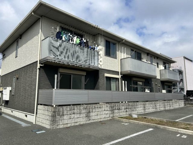 シャーメゾンヴィブレ　Ｂ棟　＊＊