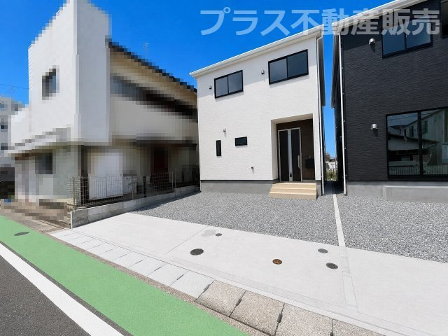 【外観】 | 春日市伯玄町2丁目第1　2号棟（全2棟）【仲介手数料無料・0円】 | 現地写真。同じ物件を見るなら、プラス不動産販売にお任せ下さい。