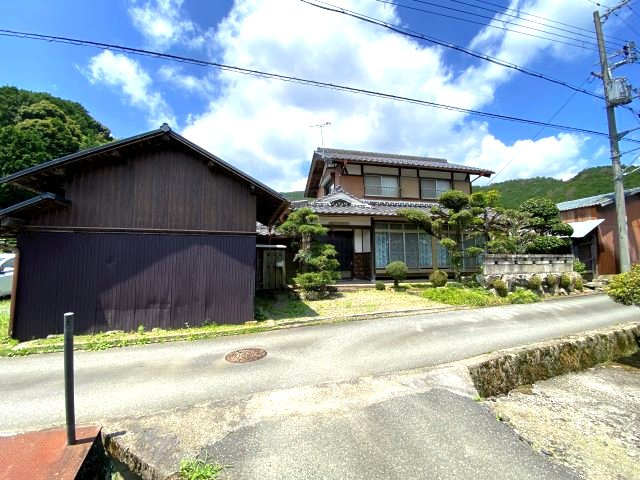 丹波市氷上町御油の中古一戸建の外観