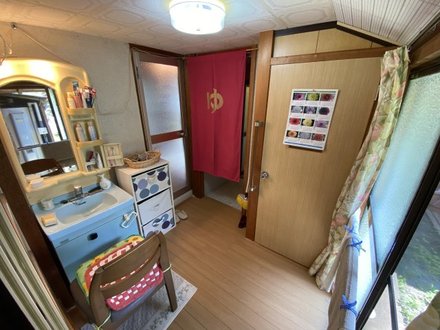 丹波市氷上町御油の中古一戸建の洗面所