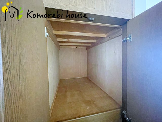さいたま市見沼区南中丸　2期　中古戸建の収納|26.7.9撮影済み