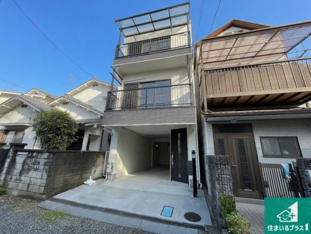 尼崎市東難波町　中古一戸建ての外観|周辺は落ち着いた街並みの住宅地！子育てがしやすい住環境です！気になることがありましたら、お気軽にお問い合わせください！