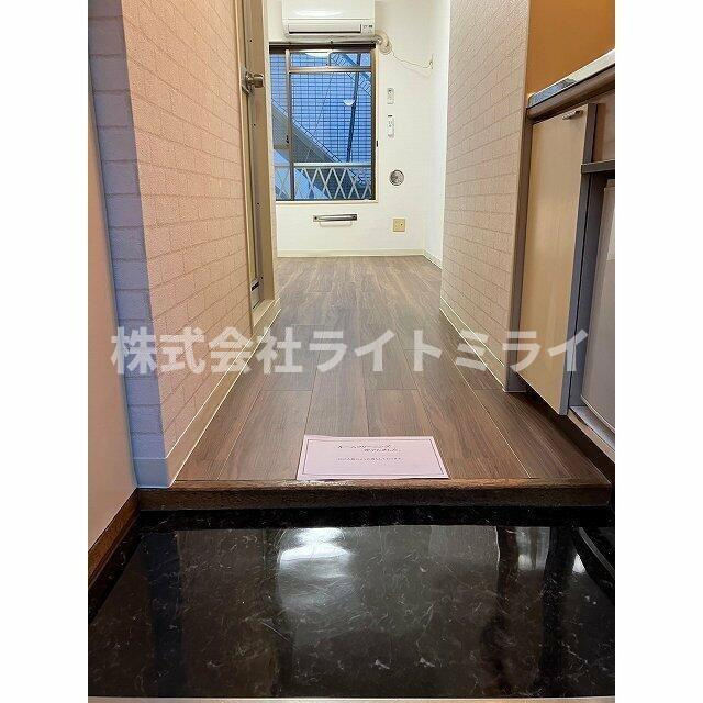カスティル改代町の玄関| 