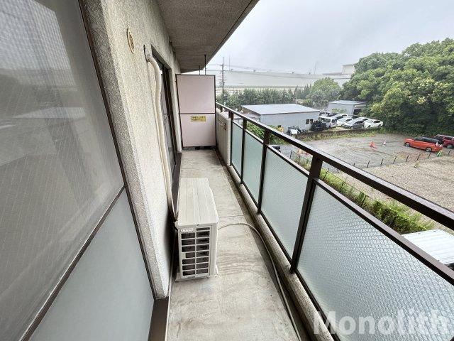 フォレストコート高尾のバルコニー