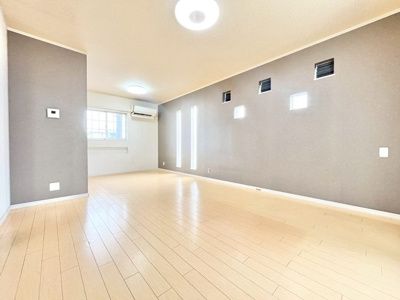 【内装】 | 豊中市上津島３丁目中古戸建 | こちらのサイトに掲載されている全ての物件が、当社にてご紹介可能です！気になる物件がありましたら、弊社スタッフまでお気軽にお問合せ下さいませ。