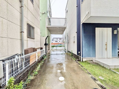 【その他】 | 豊中市上津島３丁目中古戸建 | 現在ご返済中のカーローン・カードローン・教育ローンなどを住宅ローンに一本化したり、家具家電購入費用・引越し費用を住宅ローンと組み合わせるなど、お客さまにメリットの多い住宅ローンのご提案が可能です。