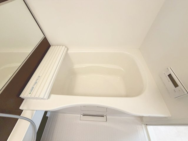 LA　GLAYCYNE逆瀬川の浴室