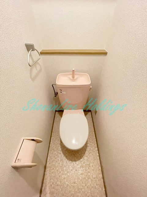 藤沢市辻堂太平台２丁目の賃貸マンションのトイレ|清潔感のあるトイレです