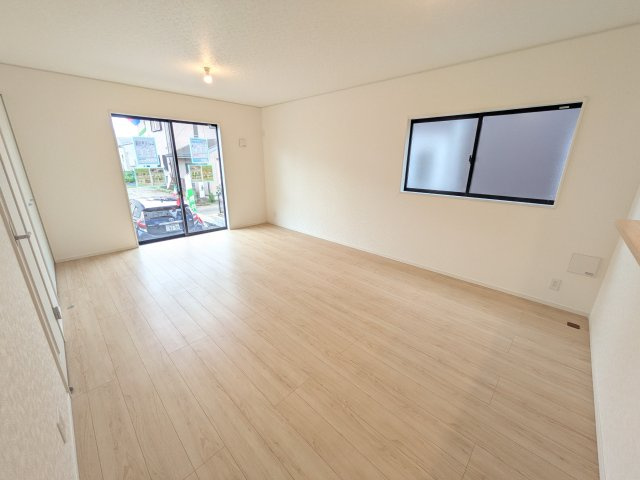 つくば市観音台　第15　新築戸建ての居間・リビング