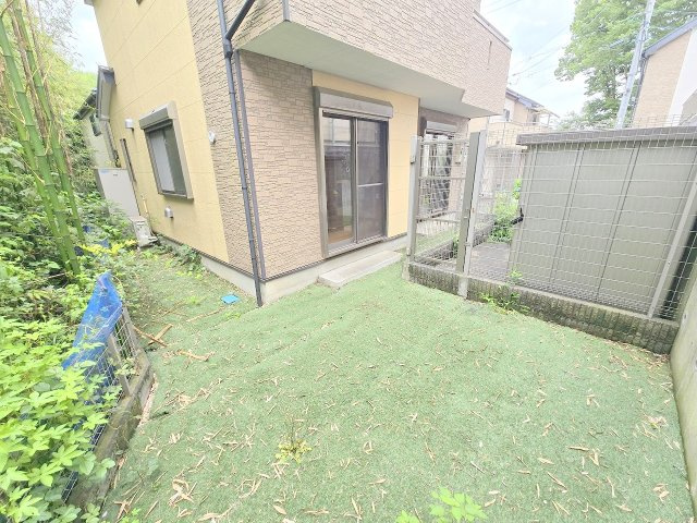 青梅市柚木町1丁目　中古戸建の庭