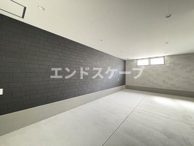 SOUTH-GARAGEの駐車場|高崎、前橋のお部屋探しはエンドスケープまで！お客様の理想お聞かせ下さい♪
