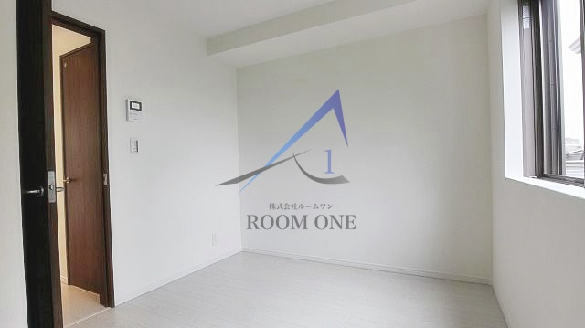 ヒルトップテラス雪が谷大塚の居間・リビング|洋室のお部屋です。