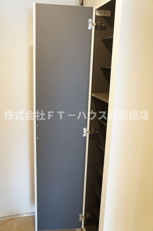 リブリ・船橋宮本の収納