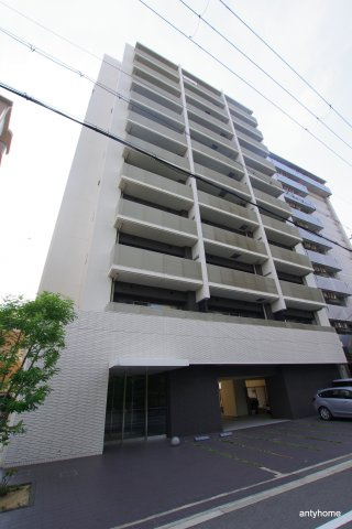 レジュールアッシュ梅田WEST　仲介手数料無料の外観