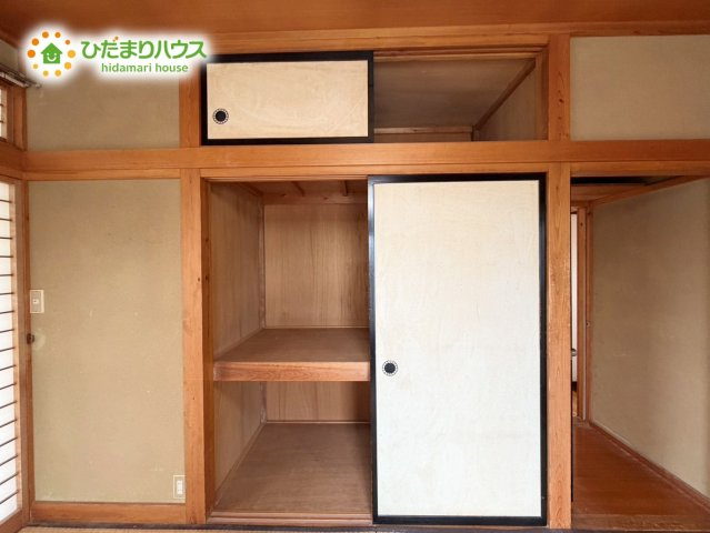 いわき市平赤井比良2丁目　中古戸建の収納|和室の収納は横開きクローゼット！物の出し入れも楽々です(^^)