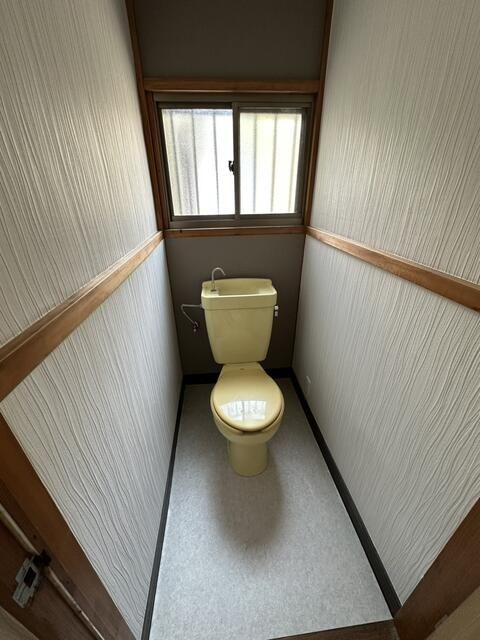 若宮貸家のトイレ