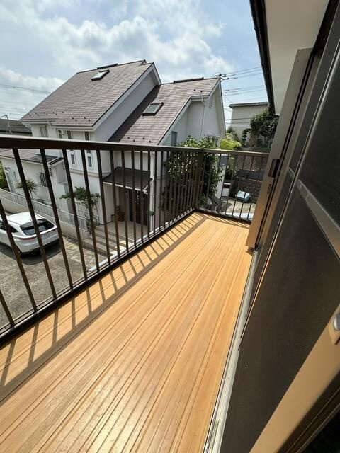 若宮貸家のバルコニー