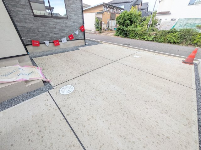 取手市戸頭　18期　新築戸建ての駐車場