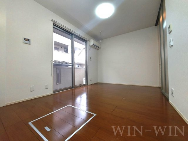 Blanc Village Aの居間・リビング|イメージ（同建物内別部屋の写真です）