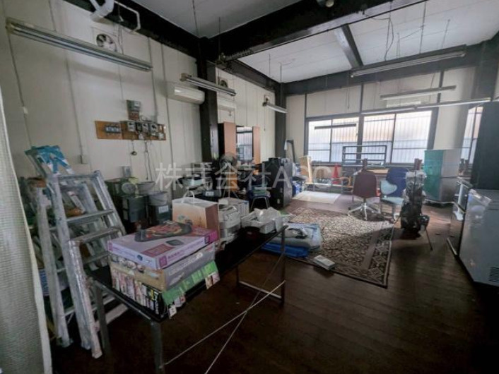生野区巽西3丁目貸倉庫・工場の内装