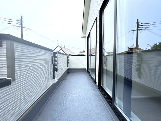 明石市魚住町西岡新築戸建B号棟のバルコニー