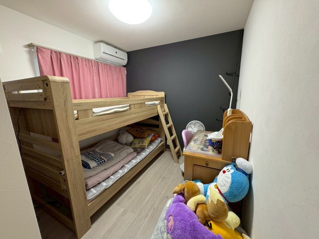 「乾太くんエアコンつき平屋」高知市長浜　中古一戸建ての洋室|お子様部屋にもぴったり◎