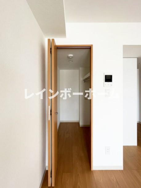 レオ伍拾八番館の内装