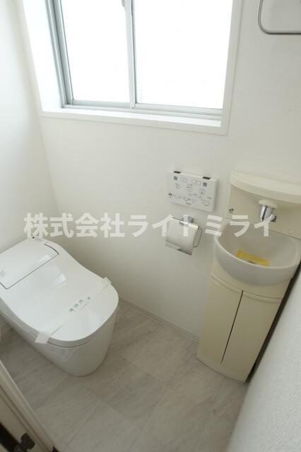 ＤｅＬＣＣＳ　神楽坂五軒町のトイレ| 