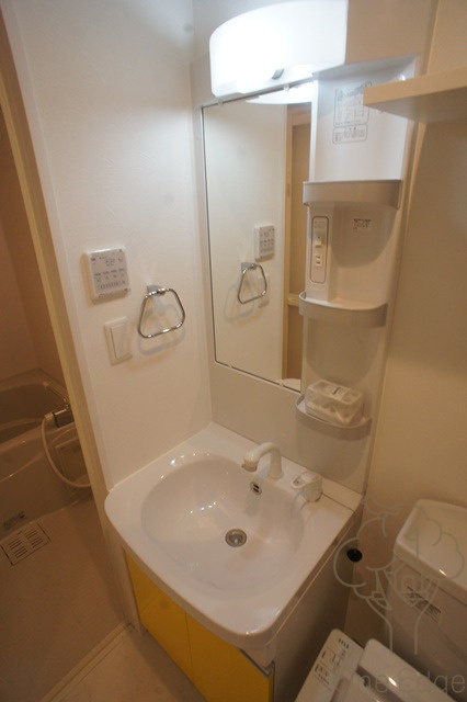 ビガーポリス224松ヶ枝町Ⅱの独立洗面台