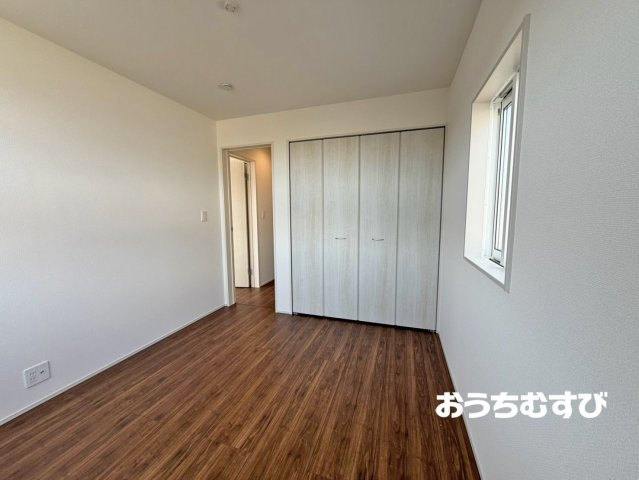春日井市上条町6丁目(全5棟)の洋室