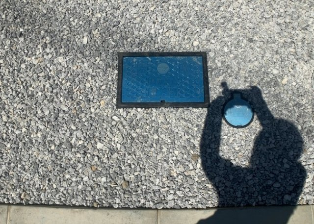 【設備】 | 敷地内には、散水栓や立水栓があります。水道水を直接利用できるため、水を運ぶ手間を省くことが出来ます。大量の水を必要とする洗車作業や清掃などに役立ちます。その他設備とあわせて、現地でご確認ください。