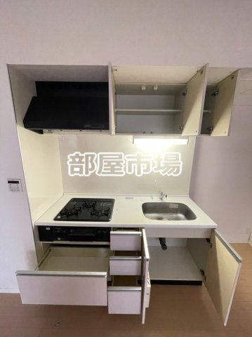 フィオーレ元浅草のキッチン|収納
