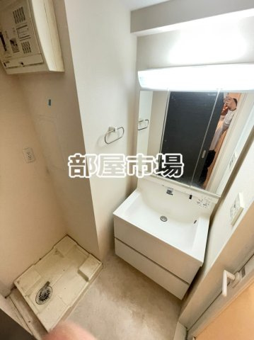 フィオーレ元浅草の洗面所