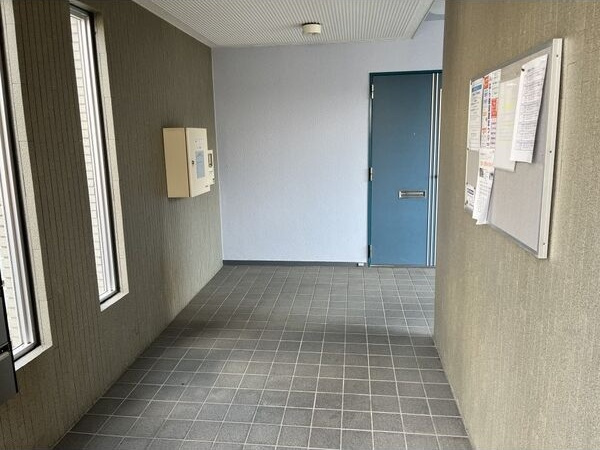 パークスクエア21のロビー