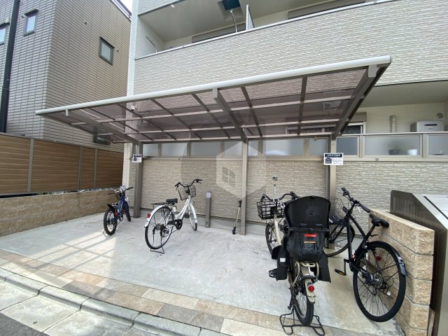 クリエオーレ友井のその他