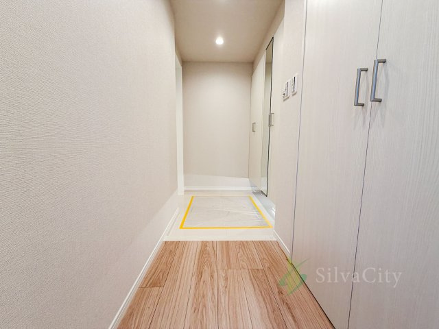 ライオンズスクエア用賀の玄関