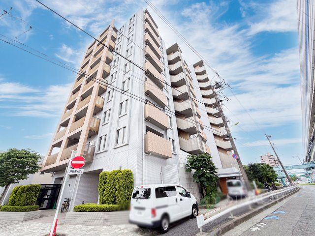 ライオンズスクエア用賀の外観