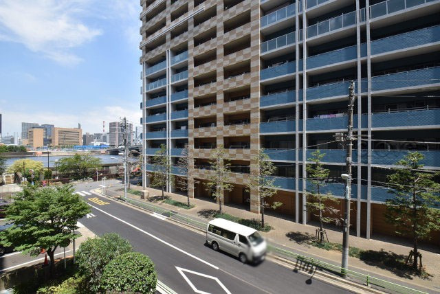 【展望】 | シャンボール第二築地 | お部屋からの眺望。バルコニーからの景色です～即日のご見学可能～　お問合せはお気軽にどうぞ。