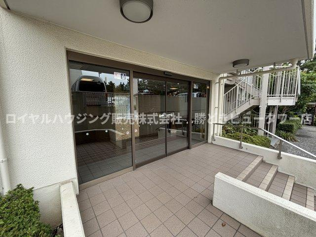 【エントランス】