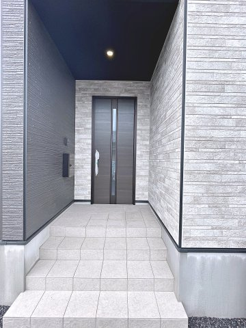 新築戸建・新築建売　郡山市鳴神2期　大成小・第一中の玄関