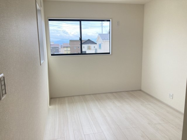 第４渋川市金井　新築住宅　１号棟の洋室|【イメージ写真】2階洋室２です