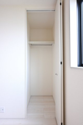 【収納】 | 太田市第2鳥山中町　リーブルガーデン | 各居室に収納付きでお部屋もスッキリ片付きます♪