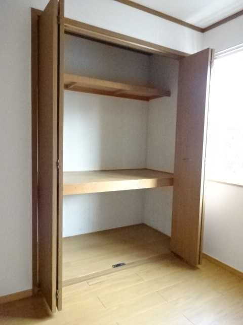 アヴェニールイグチⅡの収納