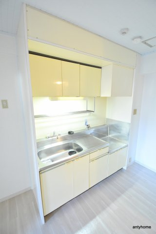 成小路ハイツ　仲介手数料無料のキッチン