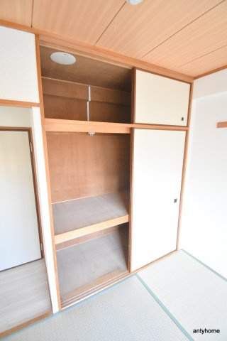 成小路ハイツ　仲介手数料無料の収納