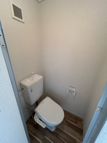 ビレッジハウス南清水タワー1号棟のトイレ