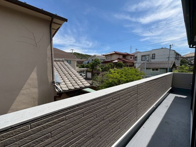 須磨区竜が台6丁目　新築戸建て　A号棟のバルコニー|南向きのバルコニーは陽当たりも風通しも良いですね♪