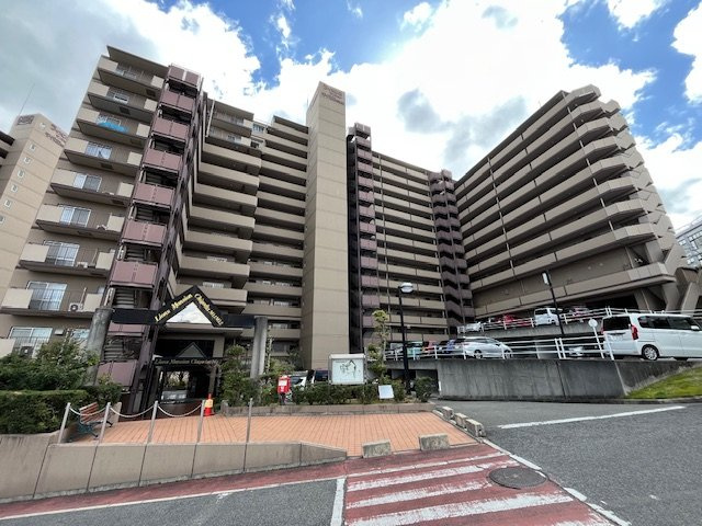 ライオンズマンション千代田弐番館の外観