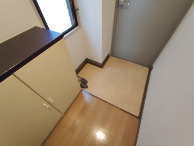 ヴィラ・クレールの玄関